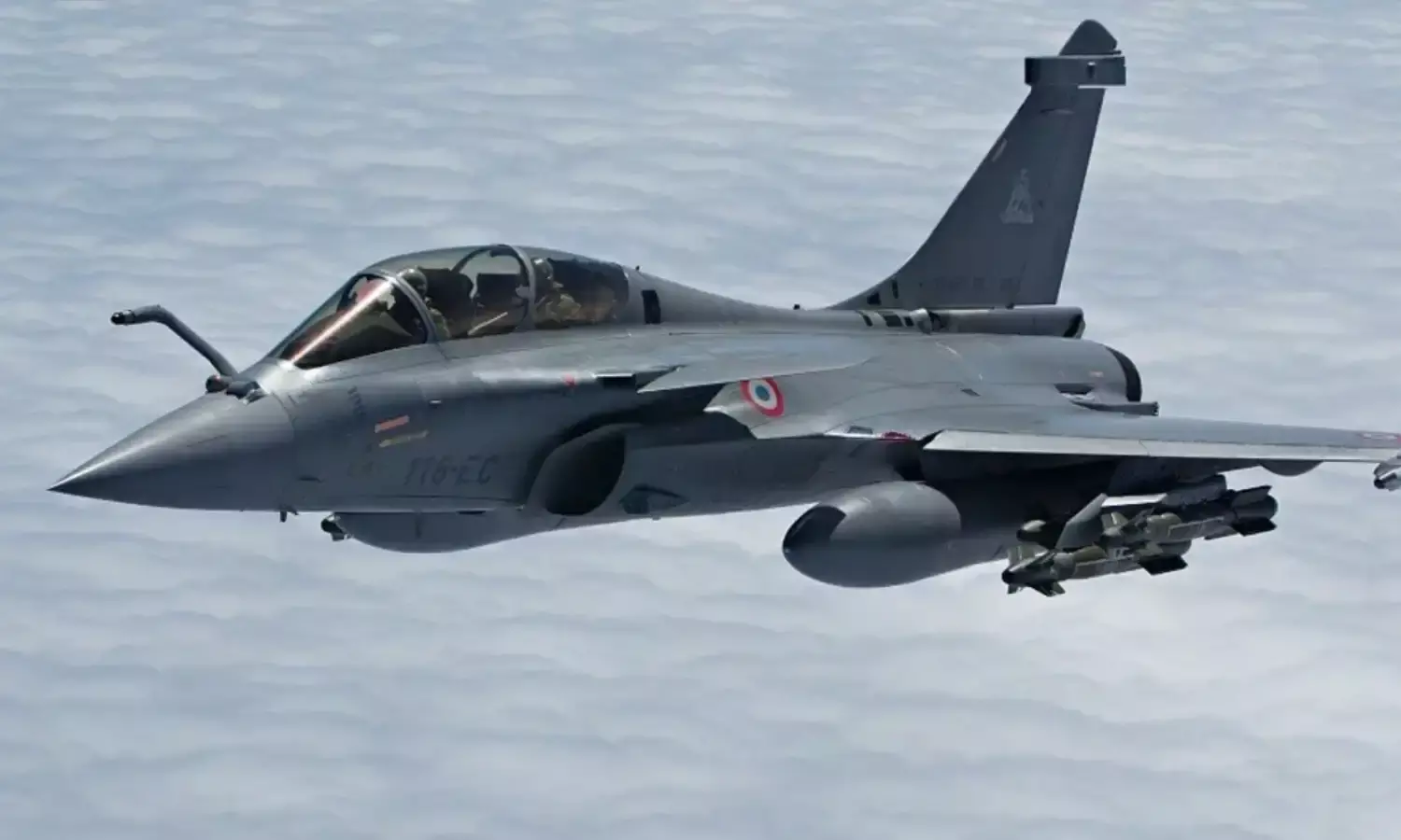 26 राफेल मरीन लड़ाकू विमान खरीद मेगा डील को मंजूरी, 63,000 करोड़ रुपये से अधिक का सौदा