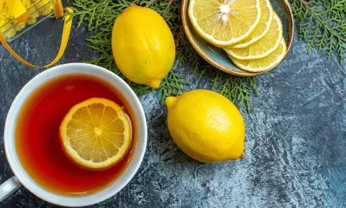 इन लोगों को नहीं पीना चाहिए नींबू वाली चाय, हो सकती है गंभीर समस्या