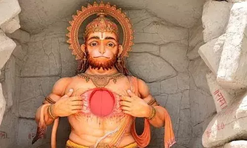 हनुमान जयंती पर आज कर लें ये ख़ास उपाय, बजरंगबली हर लेंगे सारे संकट