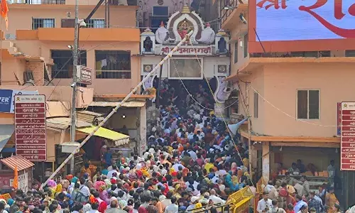 रामलला को लगा 56 भोग, हनुमान मंदिरों में भव्य अनुष्ठान…