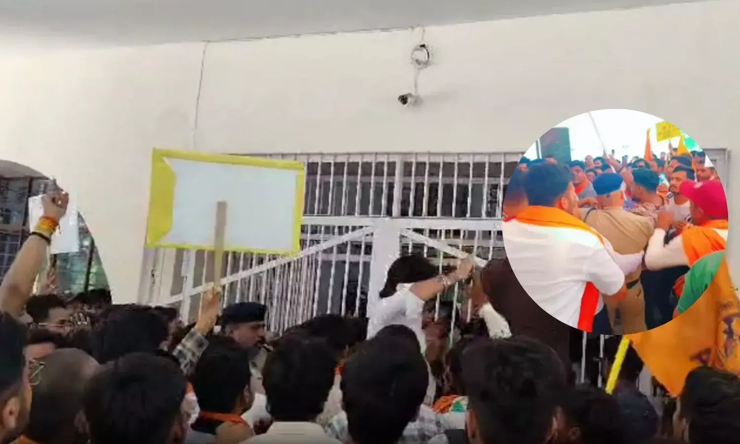 NSS कैंप में नमाज पढ़ाने पर वबाल, GGU में स्टूडेंट्स ने गेट पर चढ़कर की नारेबाजी