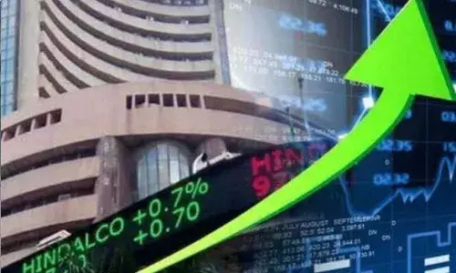 शेयर मार्केट की फ्लैट चाल, जानिए सेंसेक्स और निफ्टी के हाल