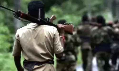 गांव के नक्सल मुक्त होने पर एक करोड़ रुपए के होंगे विकास कार्य… गांव के नक्सल मुक्त होने पर एक करोड़ रुपए के होंगे विकास कार्य…