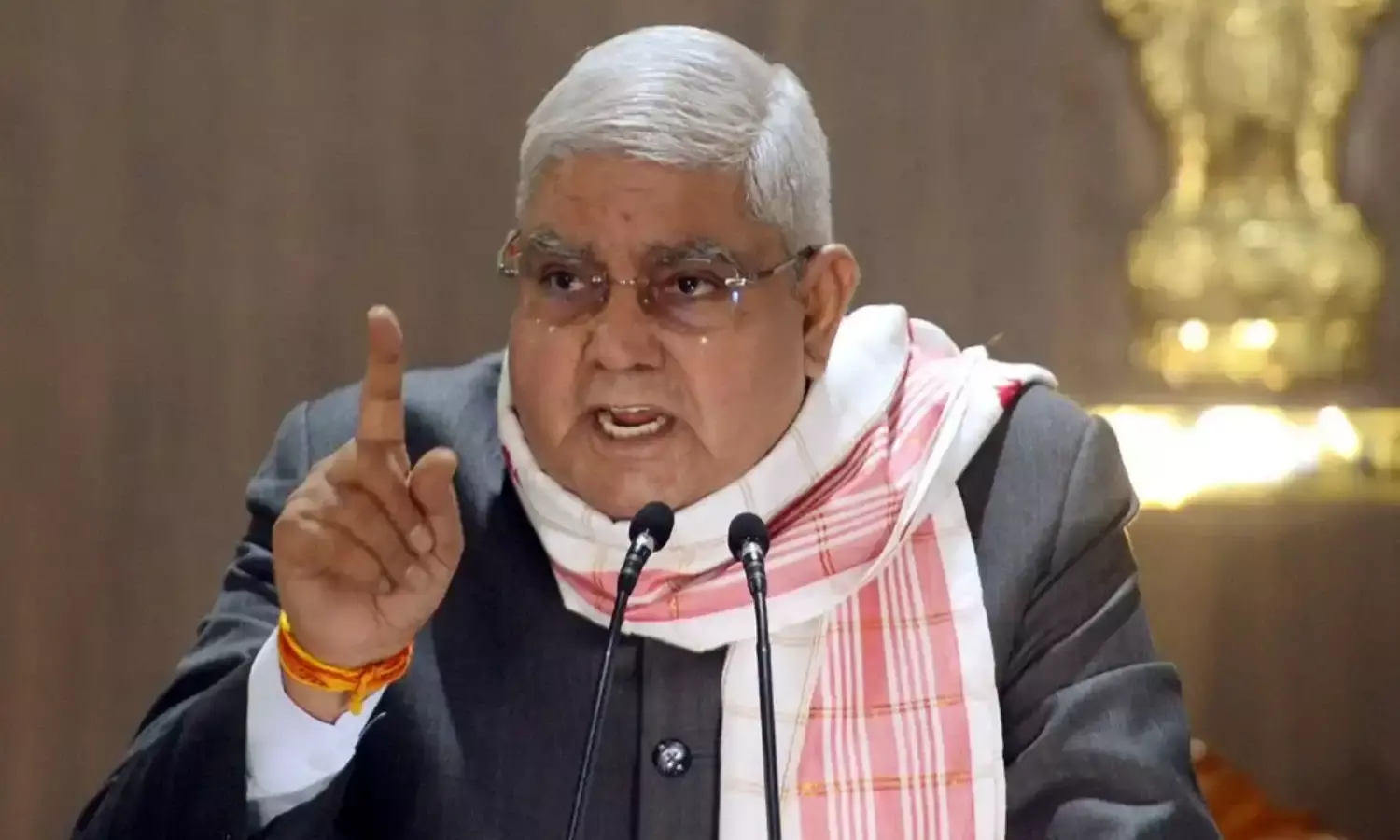 राष्ट्रपति को निर्देश देने पर जताई नाराजगी, कहा यह लोकतंत्र का अपमान… राष्ट्रपति को निर्देश देने पर जताई नाराजगी, कहा यह लोकतंत्र का अपमान…