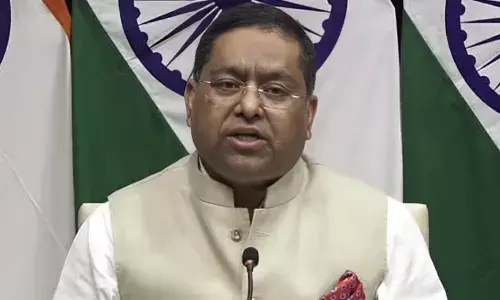 हमारे मसलों में दखल न दें, पहले अपने यहां अल्पसंख्यकों की सुरक्षा पर ध्यान दें...बांग्लादेश की टिप्पणी पर भारत का पलटवार