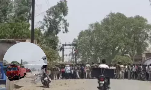 विशेष समुदाय का युवक भगा ले गया लड़की, उपद्रवियों ने घरों में लगाई आग