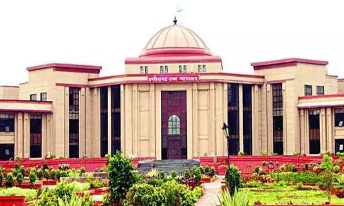 पदोन्नत शिक्षकों के पोस्टिंग आदेश पर हाईकोर्ट ने लगाई रोक, DPI को दिए ये निर्देश