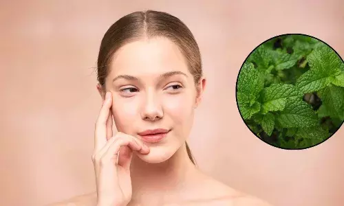 गर्मियों के त्वचा के लिए वरदान है पुदीना, जानें कैसे करें इसका इस्तेमाल गर्मियों के त्वचा के लिए वरदान है पुदीना, जानें कैसे करें इसका इस्तेमाल