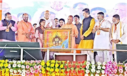 आतंकी हमले को लेकर योगी आदित्यनाथ ने अखिलेश यादव पर उठाए सवाल...