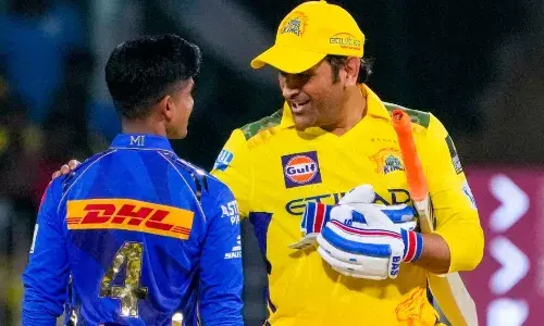 मुंबई इंडियंस का स्टार खिलाड़ी आईपीएल 2025 से बाहर, डेब्यू मैच में किया था शानदार प्रदर्शन...