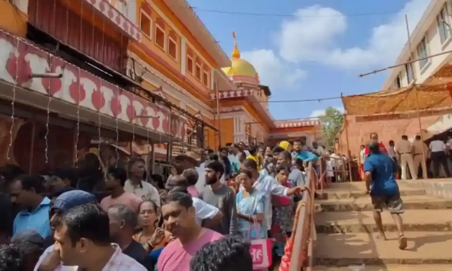 शिरगांव श्री लैराई जात्रा में आचनक मच गई भगदड़, 7 की मौत, 30 घायल, जानिए कारण