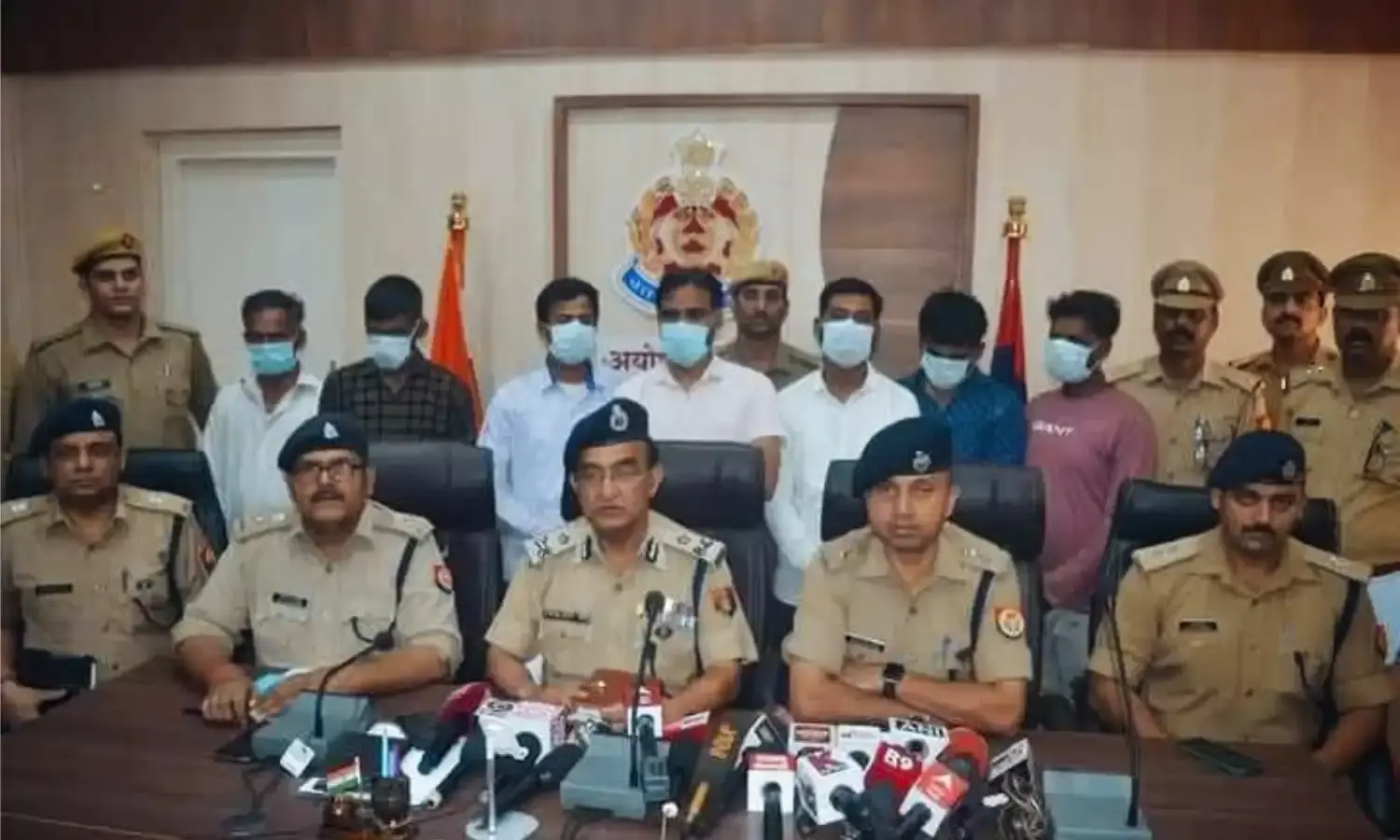 दंगा कराने की बड़ी साजिश नाकाम, सात आरोपी गिरफ्तार, प्रेस वार्ता कर आईजी ने किया खुलासा