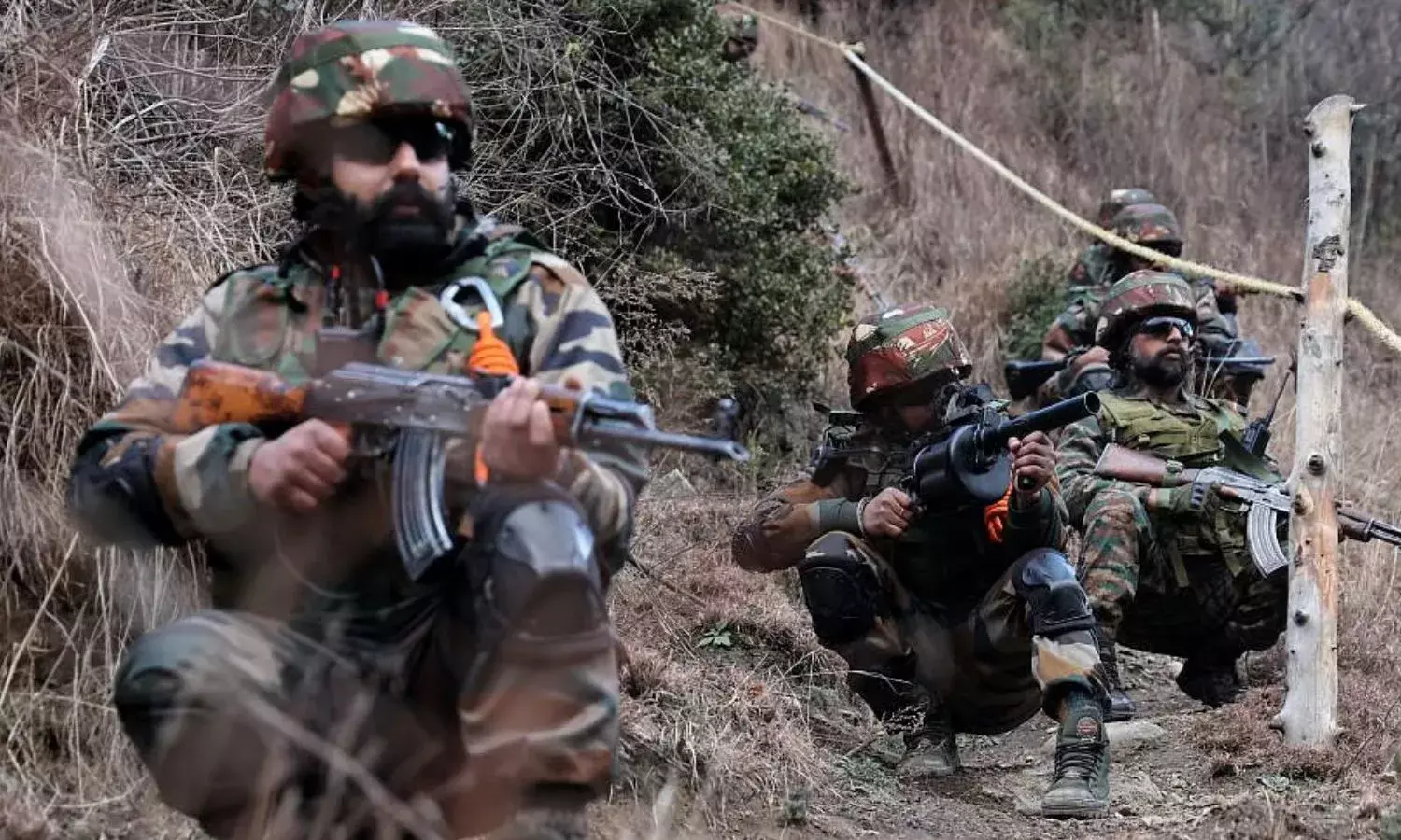 पाकिस्तानी सेना ने एलओसी के पास गांवों पर किया हमला, अब तक 13 की मौत 57 घायल