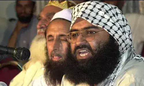 मसूद अजहर के पूरे परिवार का सफाया, भारत की एयर स्ट्राइक से दहला पाकिस्तान...
