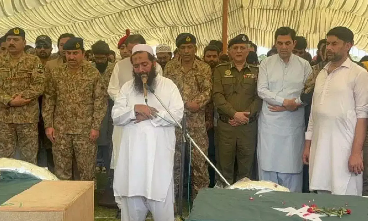 आतंकियों को राजकीय सम्मान देना पाकिस्तान की आम परंपरा... प्रेस ब्रीफिंग में बोले विदेश सचिव