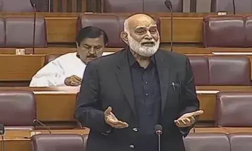 पाक संसद में गूंजा डर, रो पड़े सांसद ताहिर इकबाल, कहा अल्लाह हमारी हिफाजत करे...