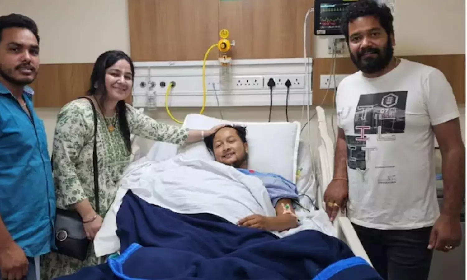 तीन सर्जरी के बाद भी आईसीयू में भर्ती इंडियन आइडल विनर पवनदीप, कार एक्सीडेंट में हुए थे घायल