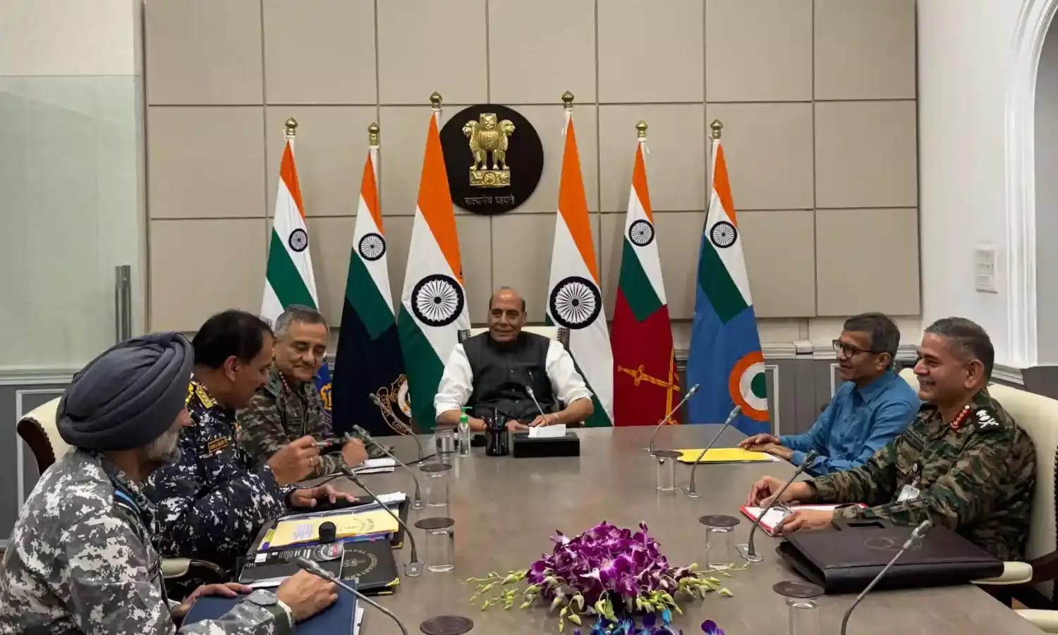 रक्षा हालातों के मद्देनज़र सरकार ने थल सेनाध्यक्ष को टेरिटोरियल आर्मी को ड्युटी पर बुलाने की दीं शक्त्तियां