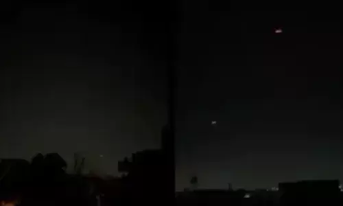 सायरन के साथ बाड़मेर में तेज धमाके, पुलिस प्रशासन का मूवमेंट तेज