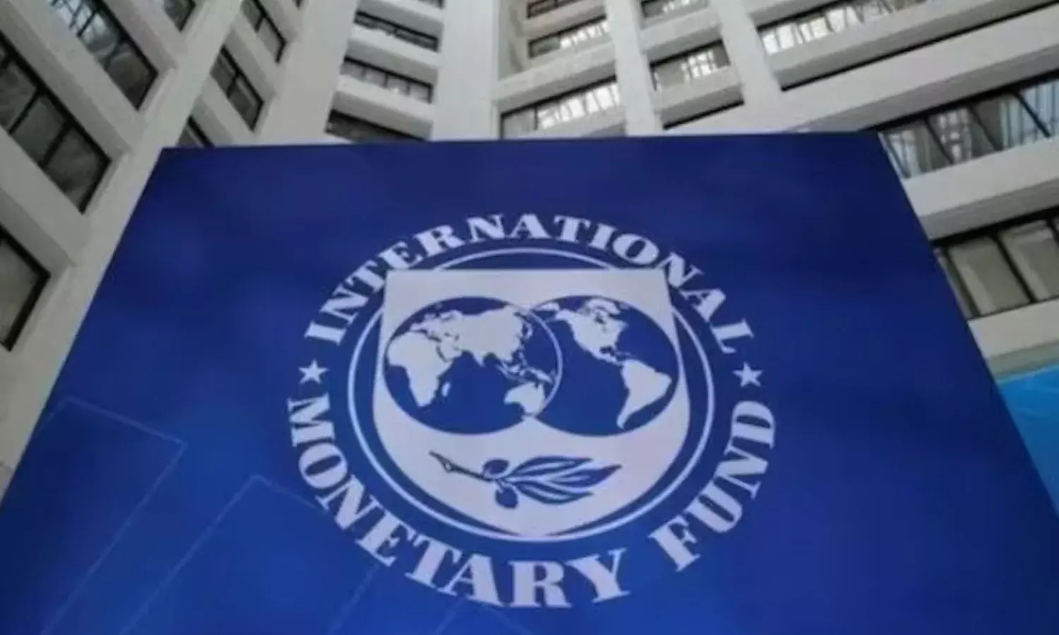 भारत ने पाकिस्तान के IMF बेलआउट वोट से किया किनारा, कहा- खराब है ट्रैक रिकॉर्ड
