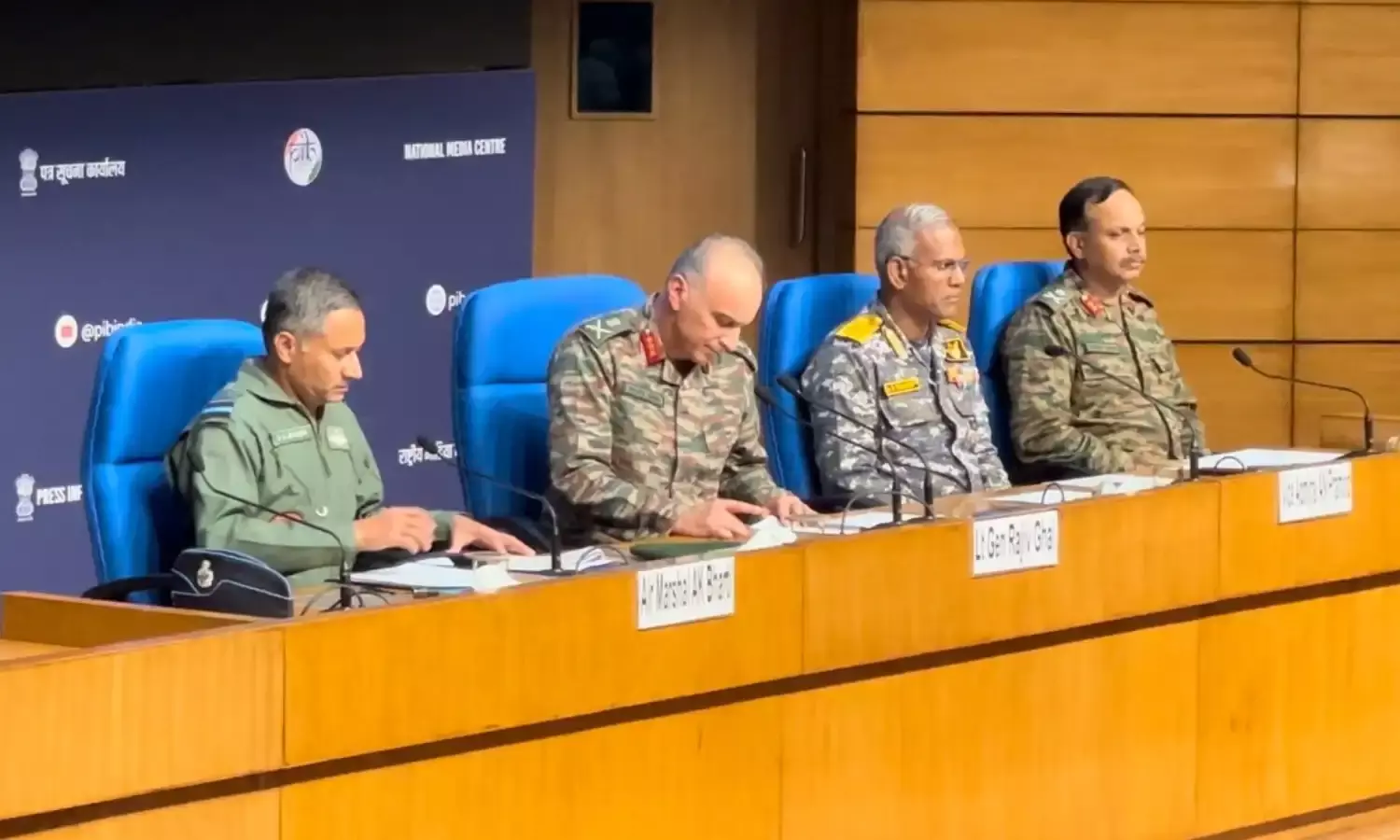 स्वदेश के सवाल पर सेना का जवाब - जो एक्टिविटी चल रही है वह वॉर से कम नहीं, कहना मुश्किल है कि, आगे क्या होगा