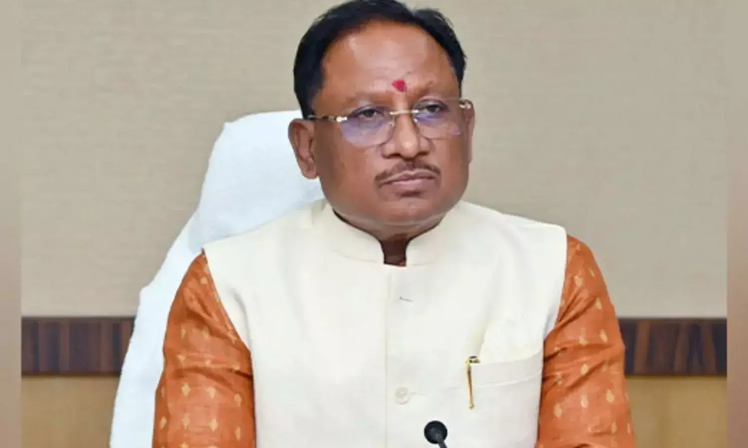 मृतकों के परिजनों को 5 लाख और घायलों को 50 हजार का मुआवजा