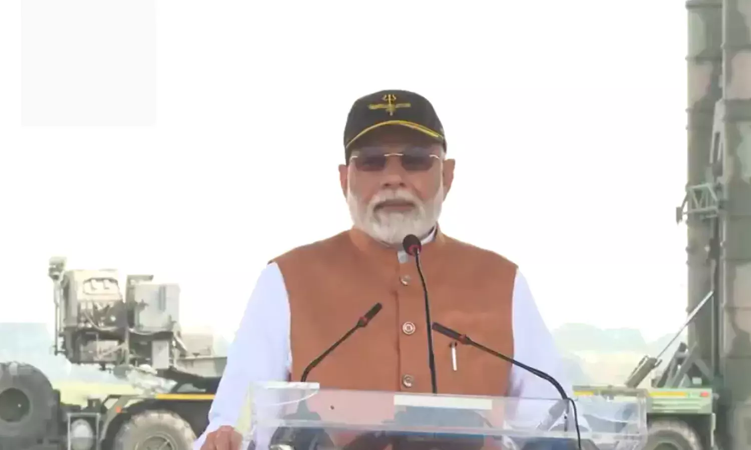 जब सैनिक भारत माता की जय बोलते हैं तो दुश्मन का कलेजा कांप जाता है