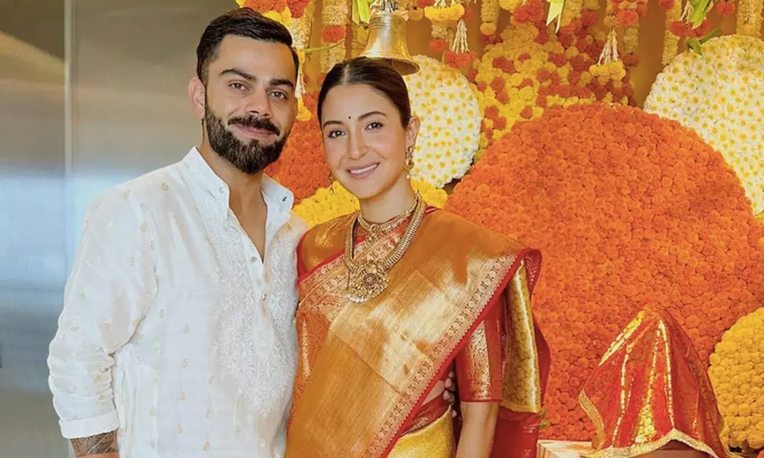 टेस्ट क्रिकेट को अलविदा कहने के बाद विराट पहुंचे वृंदावन, पत्नी अनुष्का के साथ प्रेमानंद महाराज से की भेंट