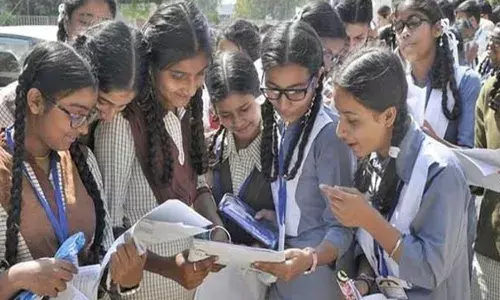 93.60% छात्र पास, लड़कियों का शानदार प्रदर्शन