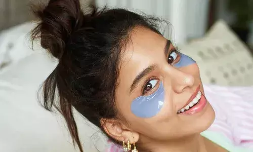 आंखों के नीचे की झुर्रियों से पाए राहत, घर पर बनाएं ये क्रीम, हफ्ते भर में दिखेगा असर