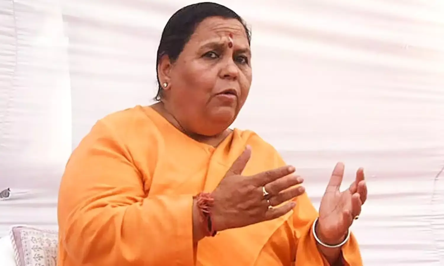 उमा भारती ने दूसरी बार उठाया कर्नल कुरैशी पर गलत टिप्पणी मुद्दा