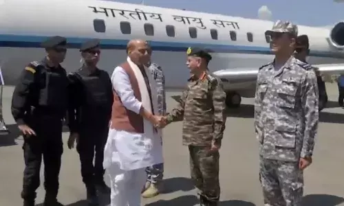 रक्षा मंत्री राजनाथ सिंह पहुंचे बादामी बाग छावनी, ऑपरेशन सिंदूर के बाद पहला जम्मू-कश्मीर दौरा