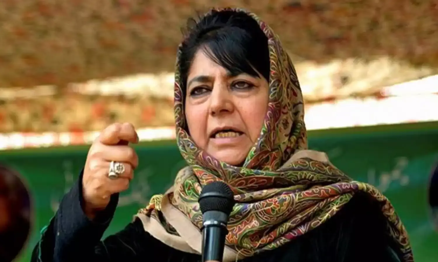 सुनिए पाकिस्तान परस्त मुफ़्ती के गद्दार बोल…