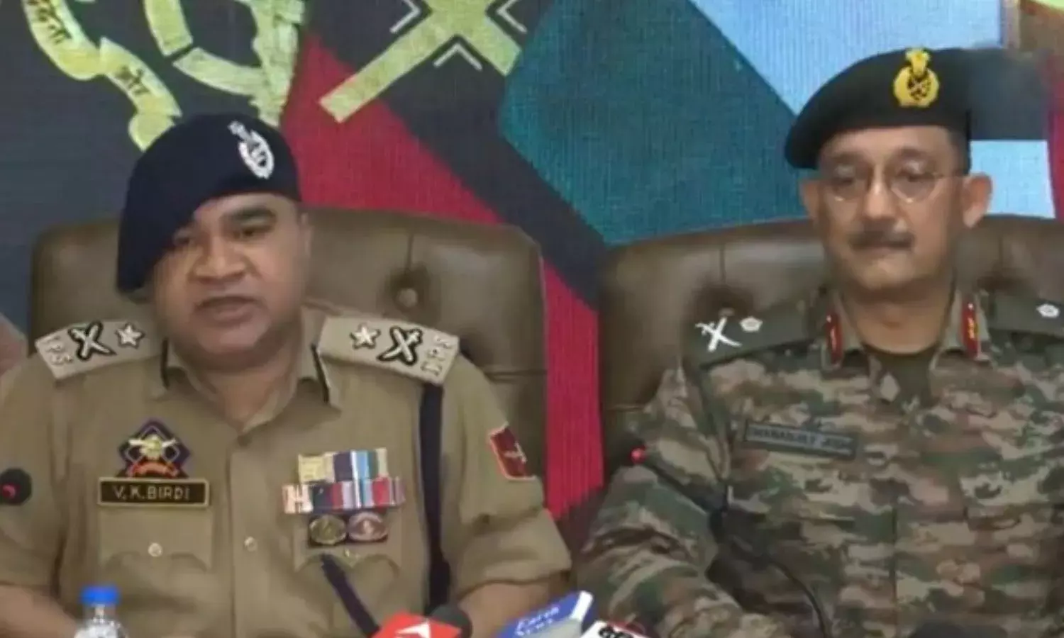 साउथ कश्मीर में सेना के दो बड़े ऑपरेशन, 48 घंटों में लश्कर और जैश के 6 आतंकी ढेर