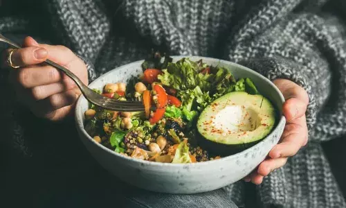 कम बजट में हेल्दी लाइफस्टाइल! जानिए हेल्दी रहने का बजट फ्रेंडली प्लान