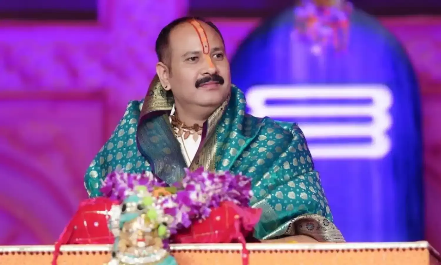 प्रख्यात कथा वाचक पं. प्रदीप मिश्रा से खास बातचीत…