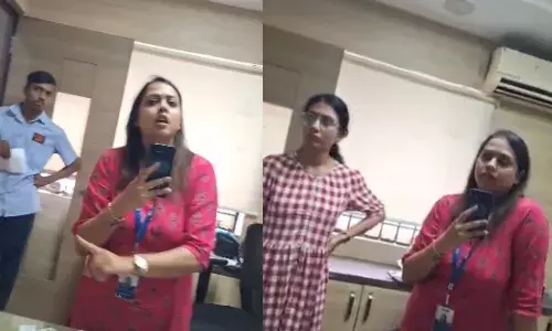 कर्नाटक में एक व्यक्ति ने स्थानीय भाषा में बात न करने पर एसबीआई मैनेजर से की बहस