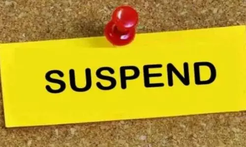 पोस्टमार्टम रिपोर्ट के लिए पैसे मांगने वाले BMO सस्पेंड एवं अनुबंधित डॉक्टर को किया कार्यमुक्त