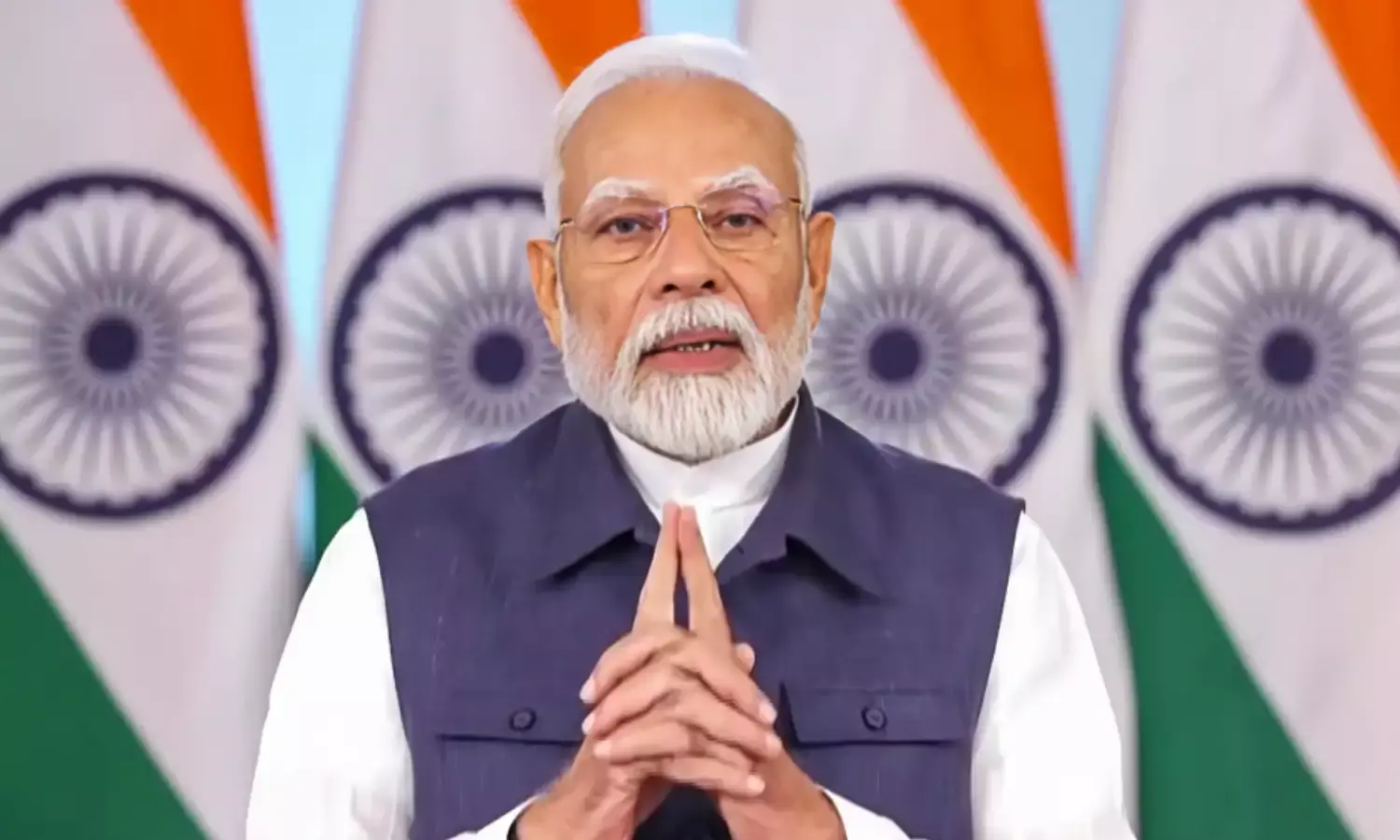 ट्विन सिटी हुबली-धारवाड़ को पीएम मोदी का तोहफा, एयरपोर्ट जैसी सुविधाओं से लैस है नया रेलवे स्टेशन ट्विन सिटी हुबली-धारवाड़ को पीएम मोदी का तोहफा, एयरपोर्ट जैसी सुविधाओं से लैस है नया रेलवे स्टेशन