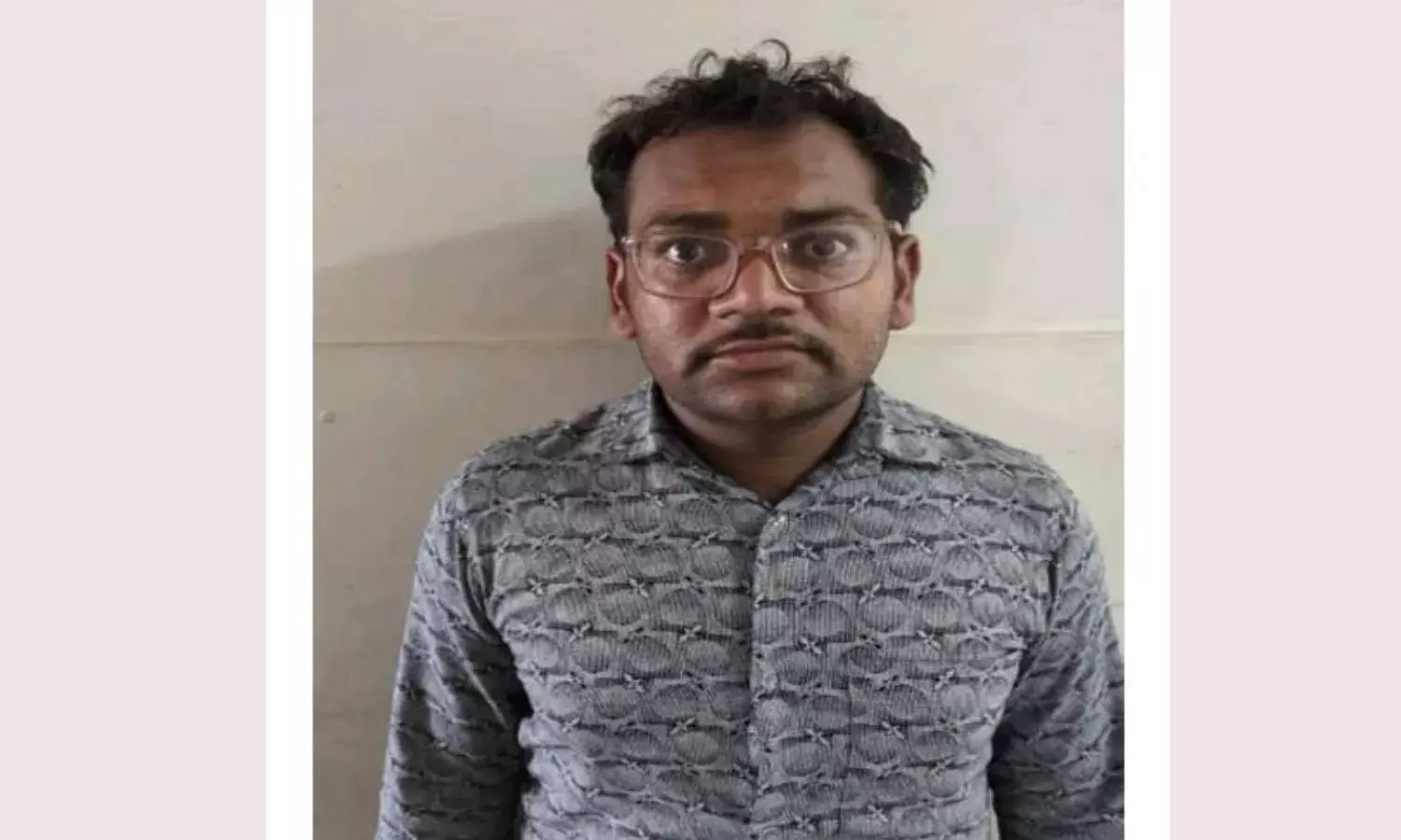 पाकिस्तानी एजेंट को देता था BSF और नेवी की सेंसिटिव जानकारी