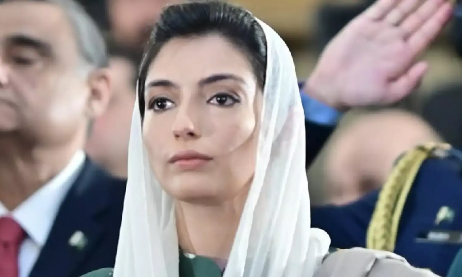 राष्ट्रपति जरदारी की बेटी आसिफा भुट्टो के काफिले पर लाठीचार्ज…