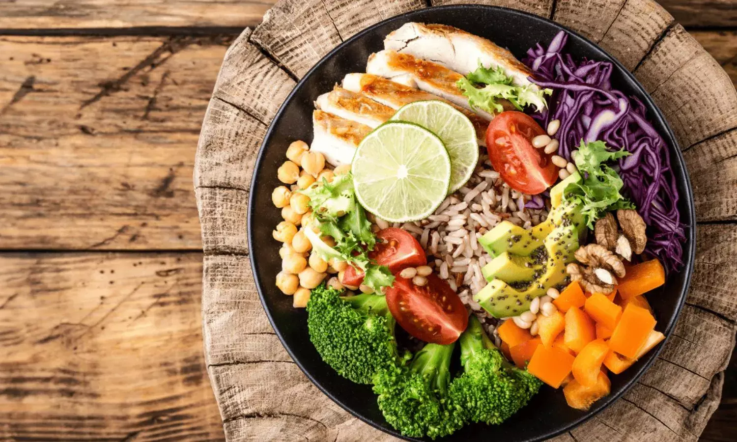 डाइटिंग के बाद भी नहीं घट रहा वजन? हो सकता है आप कर रहे हों ये बड़ी गलतियां