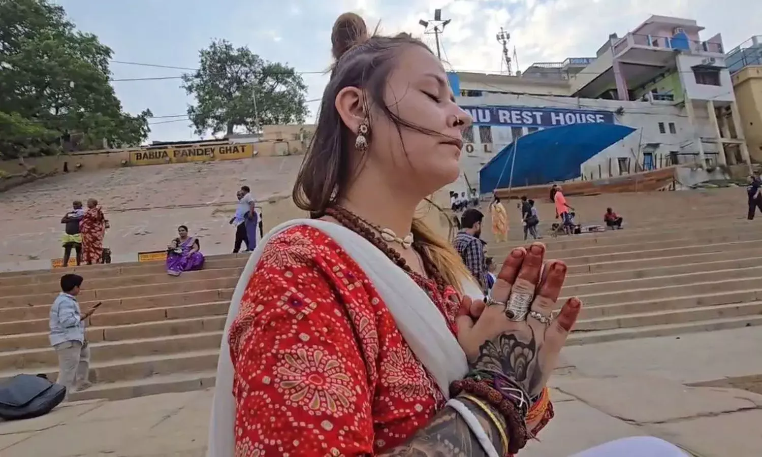 पेशे से मशहूर शेफ लिया भगवान शिव की पेंटिंग बना कर रहीं आराधना...