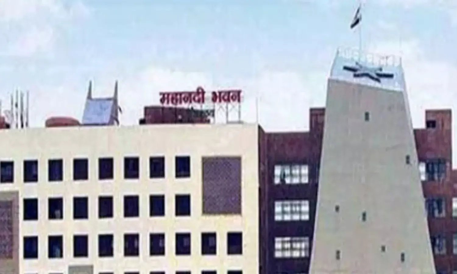 हवलदार से बने ASI और सब इंस्पेक्टर, 295 पुलिसकर्मियों का आउट ऑफ टर्म प्रमोशन