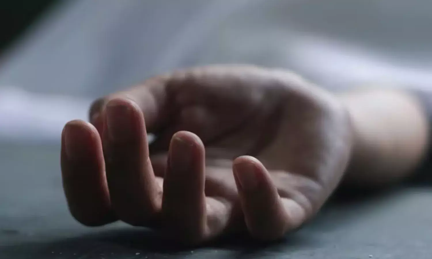 शादी के झगड़े में प्रेमी युगल ने खाया ज़हर, दोनों की मौत…