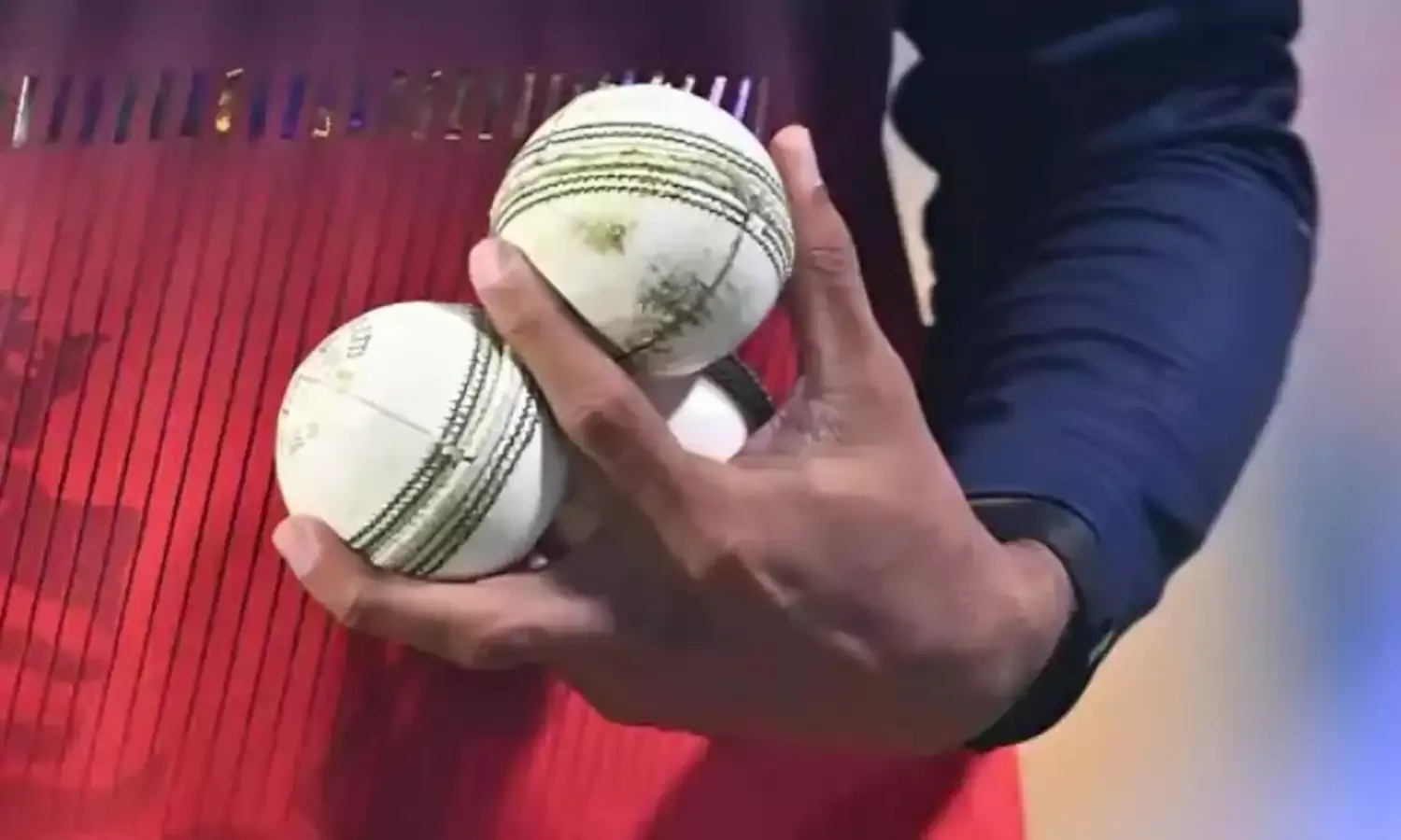 दो गेंदों के नियम में बड़ा बदलाव