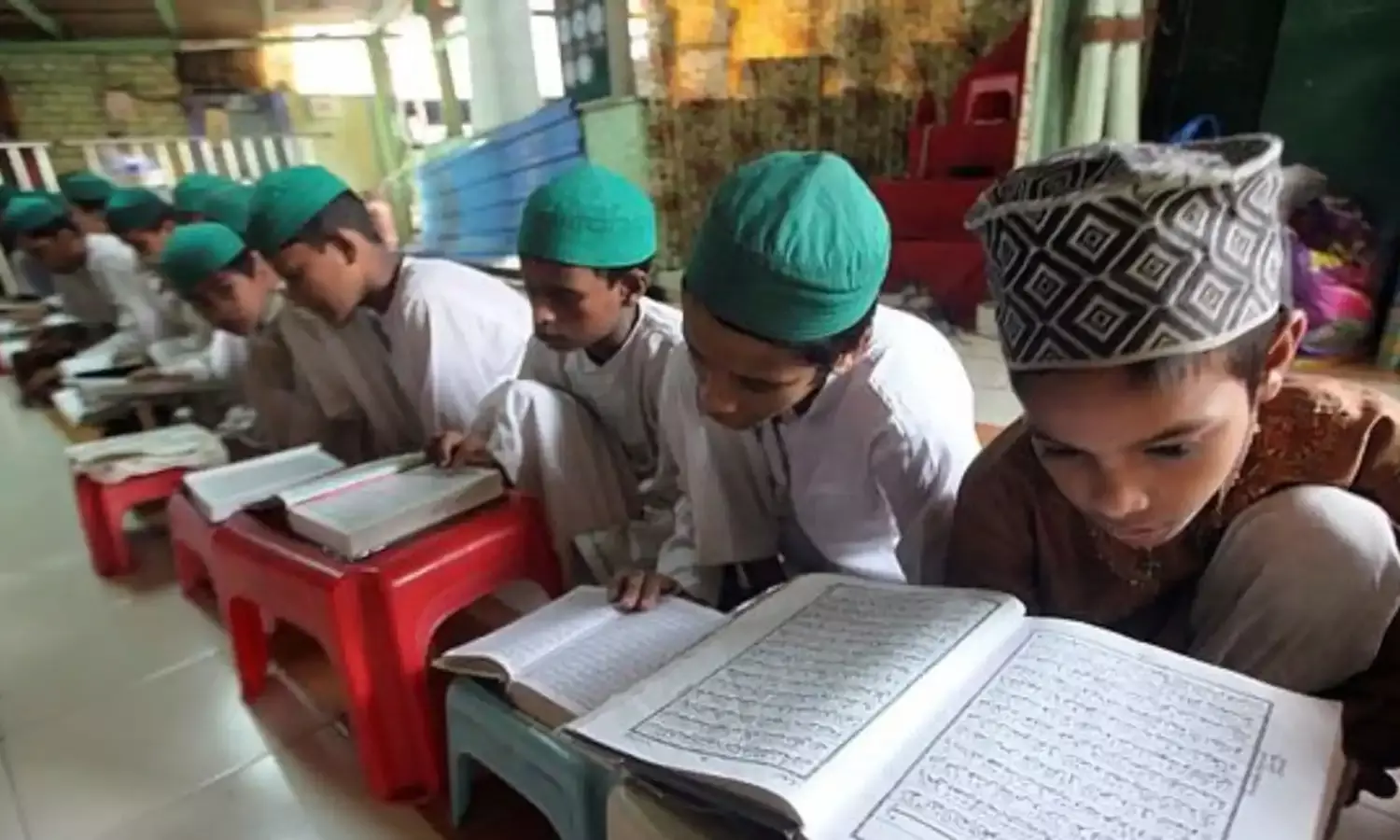 दीनी तालीम के नाम पर बच्‍चों के जीवन से छल करते अवैध मदरसे…