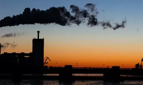 पर्यावरण का क्षरण - जिम्मेदार कौन?