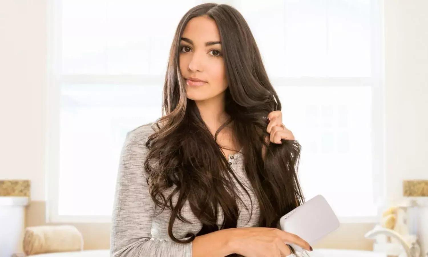 हेयर ट्रीटमेंट के बाद ऐसे रखें बालों का ध्यान, नहीं होगा कोई नुकसान