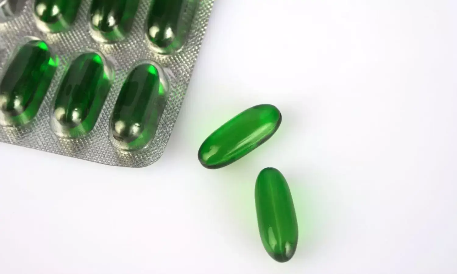 चेहरे की देखभाल में चमत्कारी साबित हो रहा है विटामिन ई कैप्सूल, जानिए फायदे